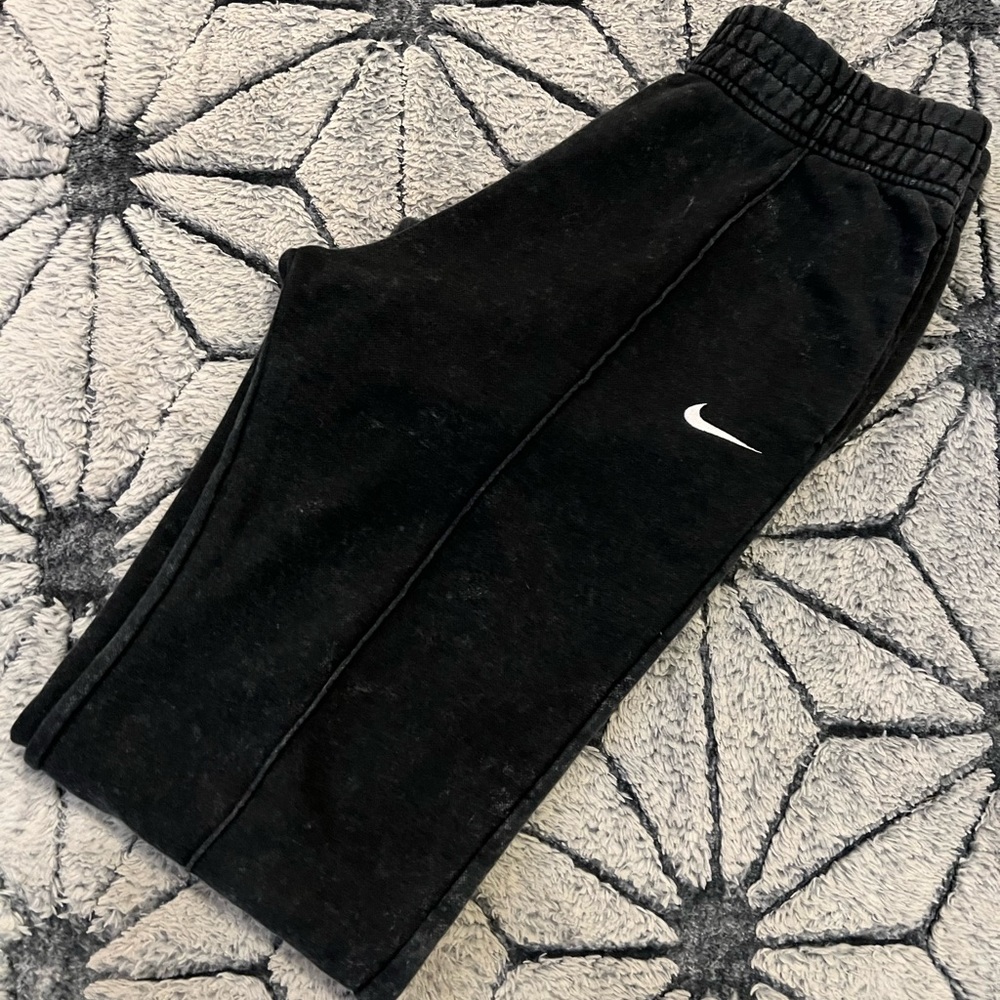 Nike Sportswear Women's Essential Fleece Pants